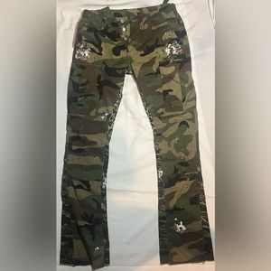 MNML camo pants